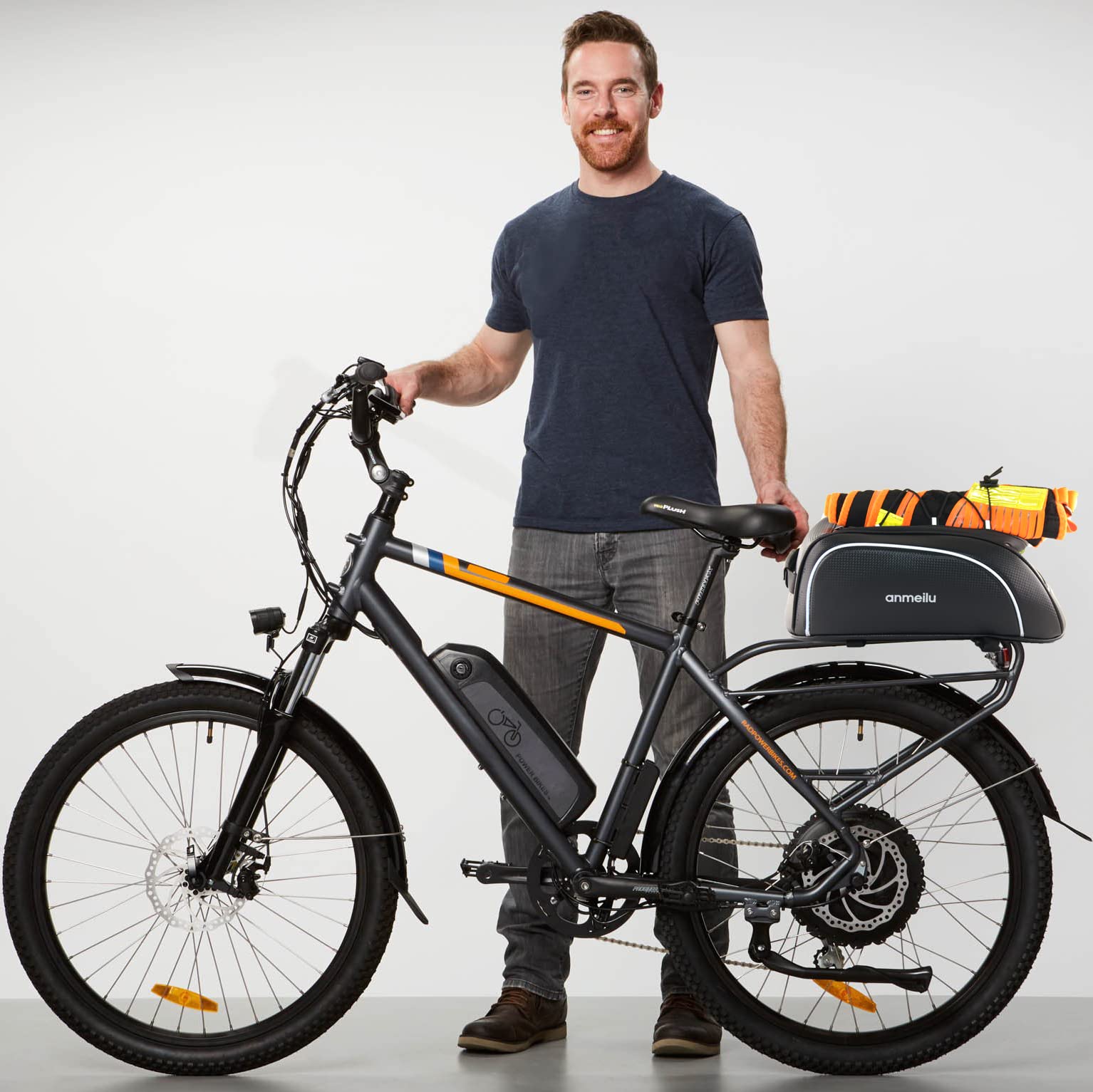 Waterproof Rear Bike Rack Trunk Bag with Pannier Storage for Cycling